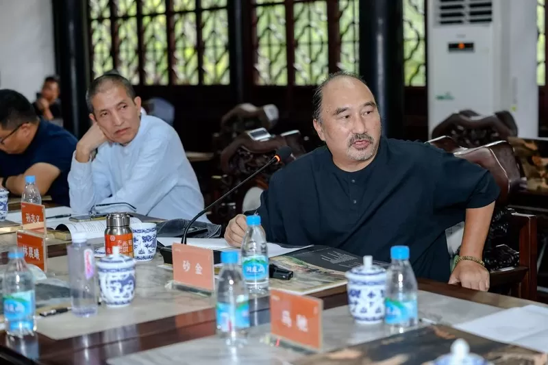 009配资 “丰盛生命——杨飞云近作展”研讨会 | 砂金：他在艺术上的新突破和新进展令我非常欣喜